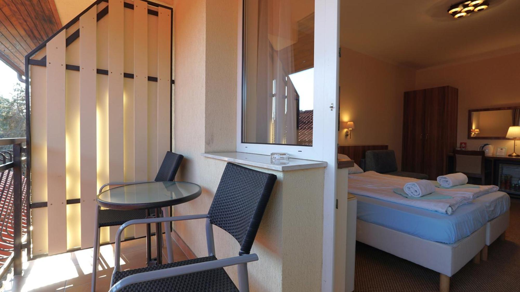 Balaton Colors Beach Hotel 시오포크 외부 사진