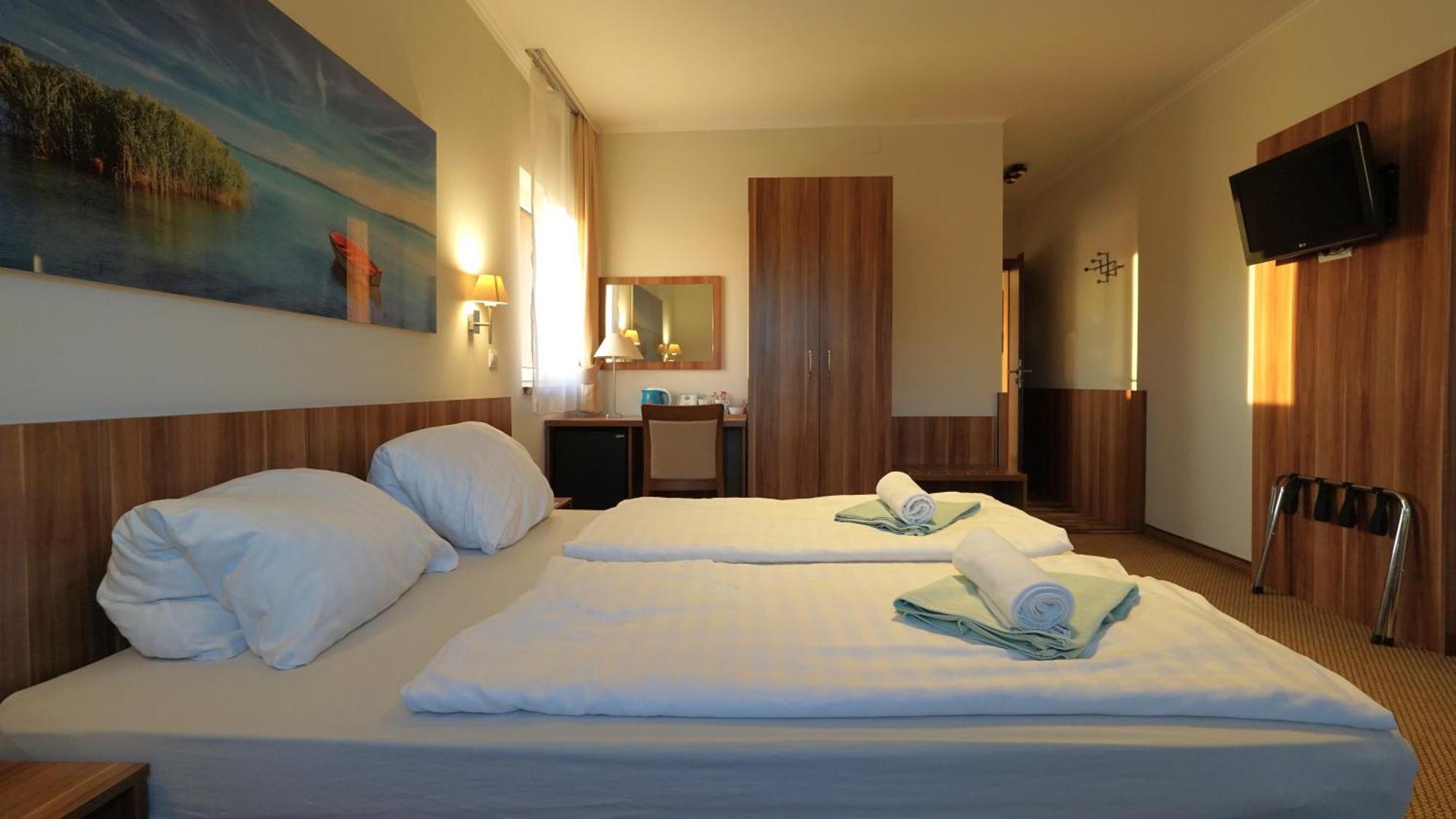 Balaton Colors Beach Hotel 시오포크 외부 사진
