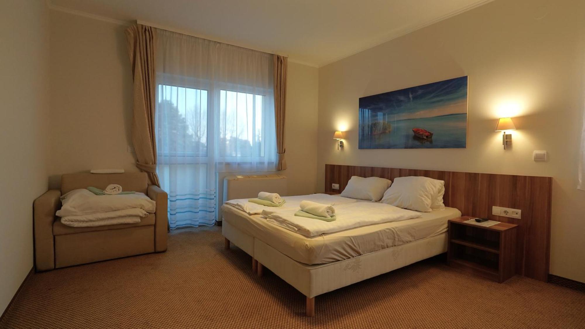 Balaton Colors Beach Hotel 시오포크 외부 사진